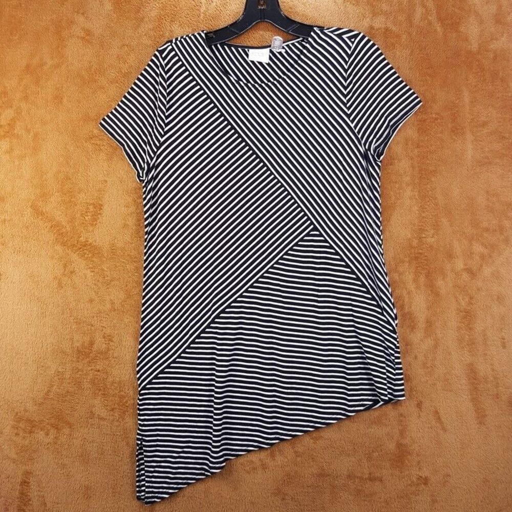 CHICOS Womens Top Size 0 Small Black Stripe Pullover Crew Asymmetrical Stretch